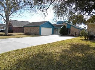 4855 Heathrow Ln, Alvin, TX 77511