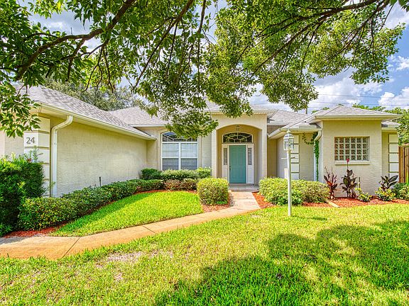 3rd image of 24 Coquina Point Dr