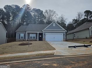 578 Calgary Downs Dr, Winder, GA 30680