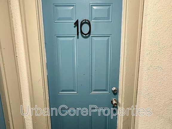 3rd image of 236 10th Ave NE APT 10