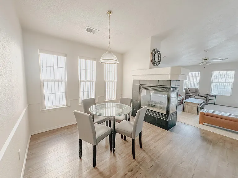5552 Mansfield Pl NW — Photo 7