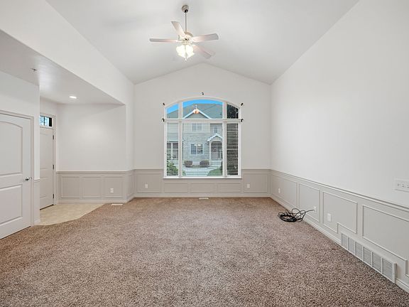3rd image of 141 S 930th St E
