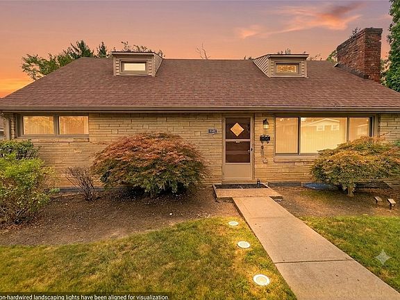 2nd image of 1125 Sunrise Dr
