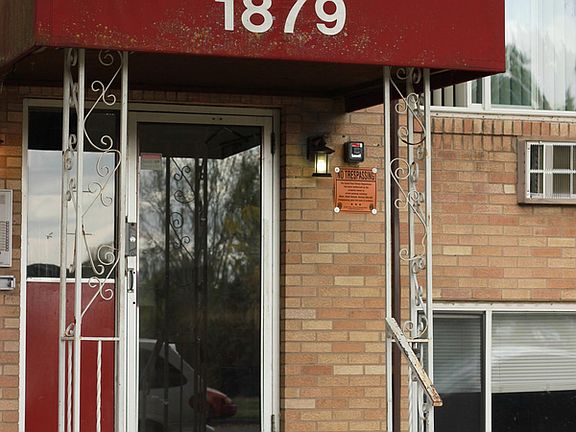 2nd image of 1879 7th St E APT 1