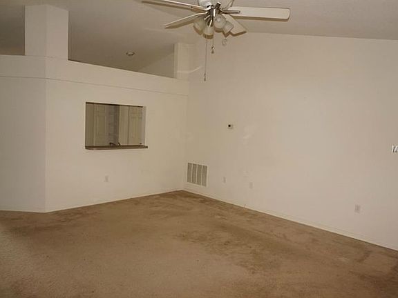 4th image of 2823 Stonewood Cir