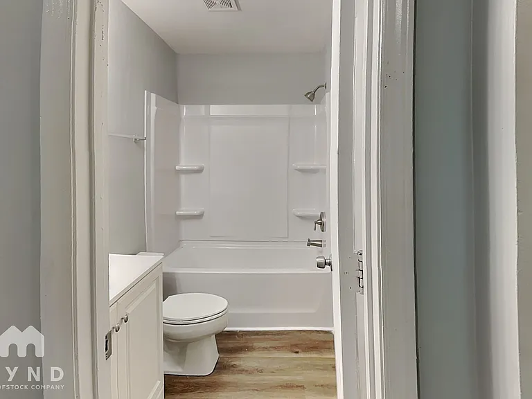 5424 Two Moons Dr — Photo 15