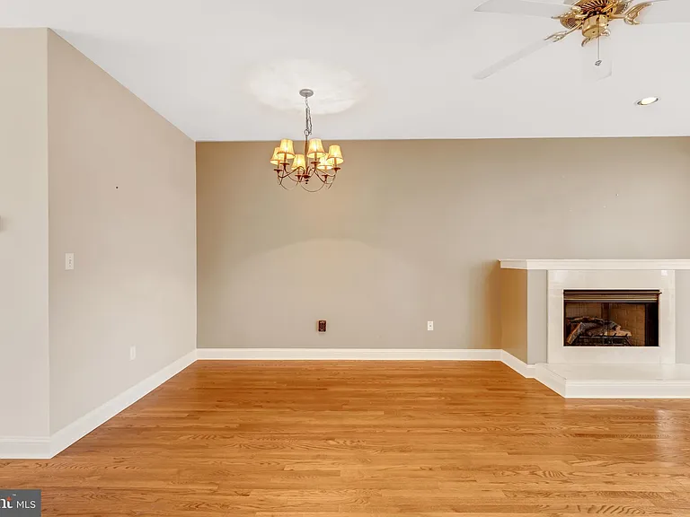 103 Whispering Brooke Dr #103 — Photo 10