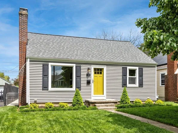 166 E Jeffrey Pl, Columbus, OH 43214