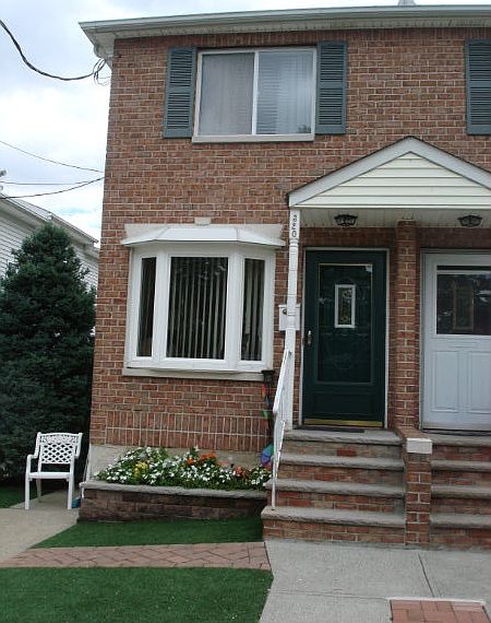 1st image of 320 Virginia Ave