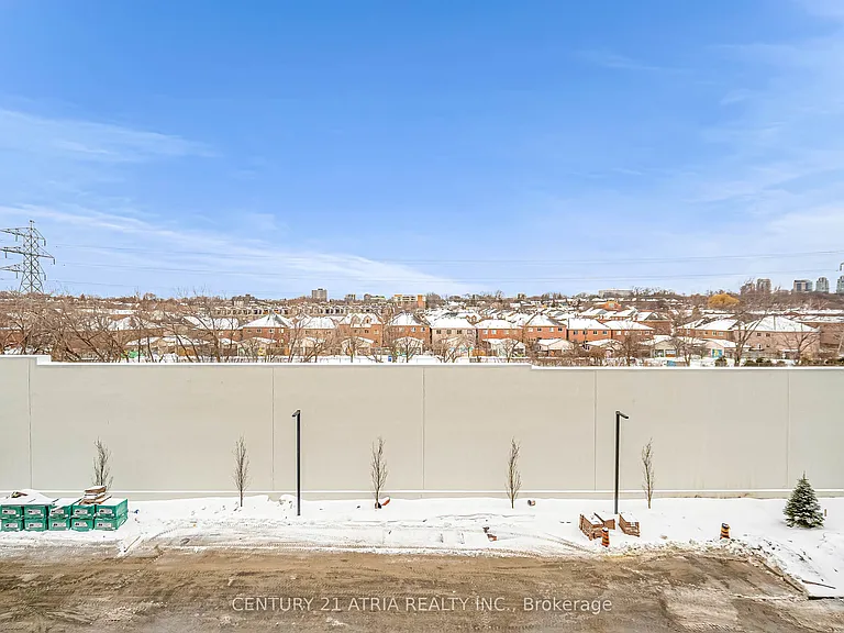 858 Dupont St #311 — Photo 23