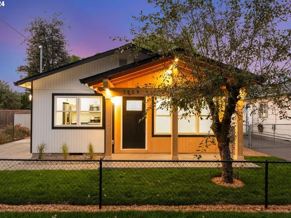 7027 SE Gladstone St, Portland, OR 97206