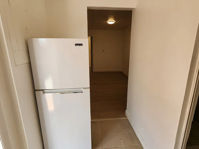 SW 136th Ct — Photo 8