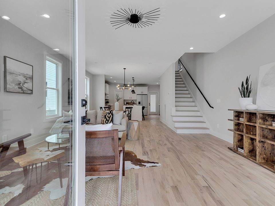1st image of 6376D Ivy St #D