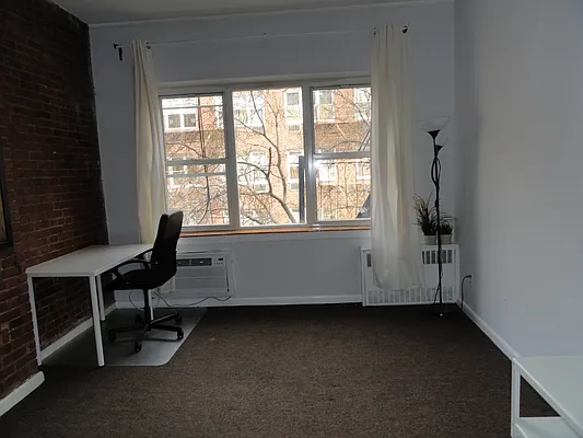 Rented by Manhattan Flats | media 21
