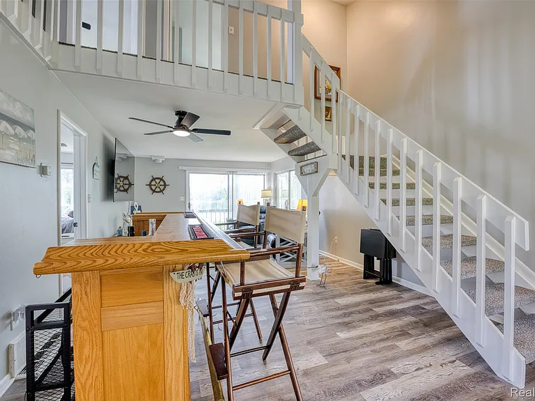 4165 Highcrest Dr — Photo 15