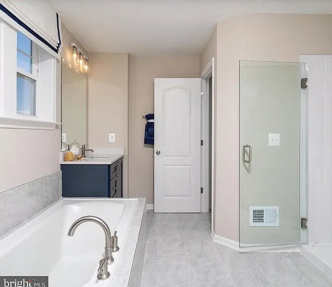 643 Lord Fairfax St — Photo 12
