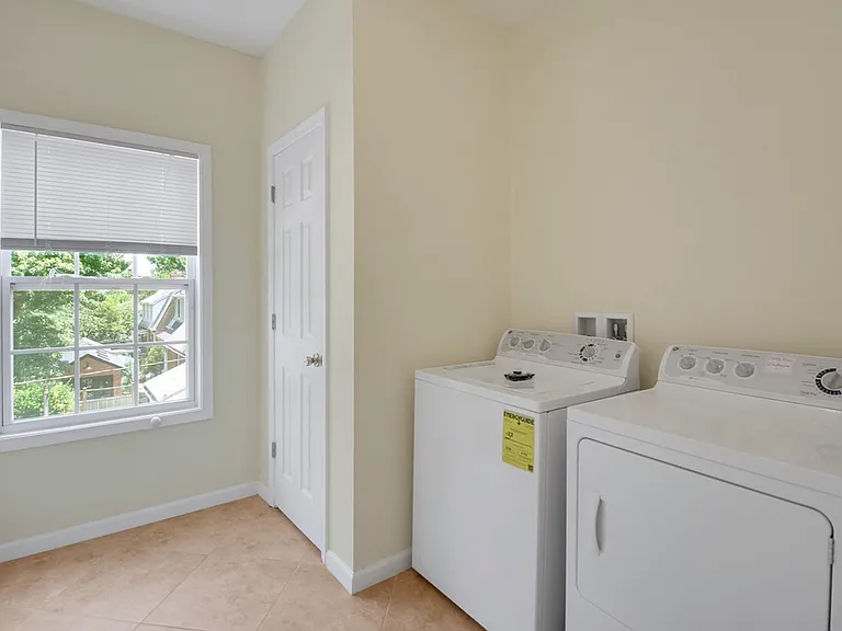 Laundry Room Cabinet