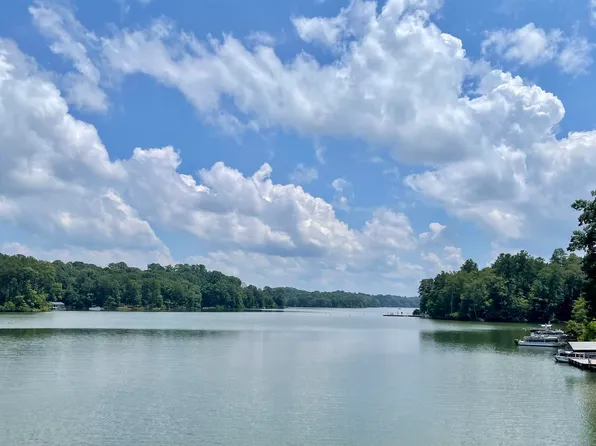 340 Bub Dr, Chesnee, SC 29323