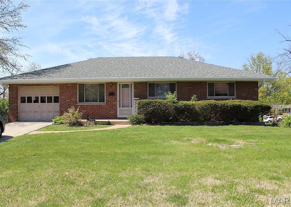 1st image of 1927 Brassie Dr