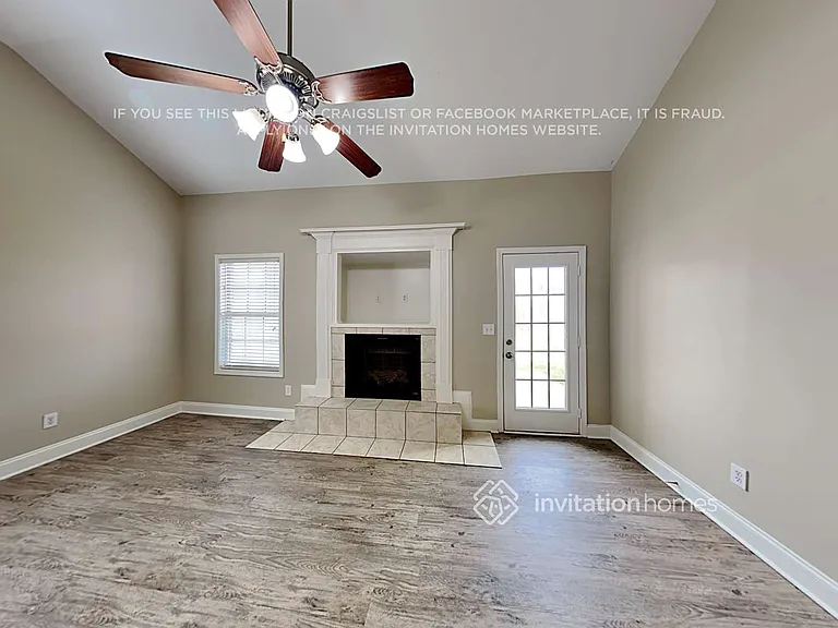 104 Pristine Dr — Photo 5