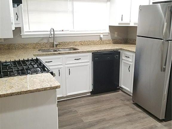 3rd image of 713 E 11th Ave