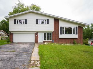 3523 Valleston Pkwy, Toledo, OH 43607