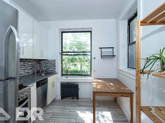 2nd image of 88 Clinton Ave APT 2L