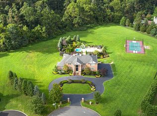 10 Palazzo Grande, Morganville, NJ 07751