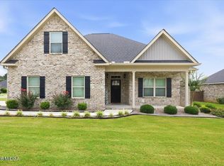 490 Barbara Ct, Forsyth, GA 31029