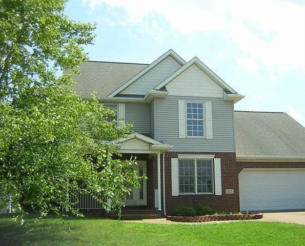 1st image of 209 Fairfax Dr