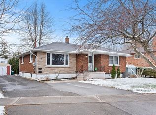 557 Lake St, Saint Catharines, ON L2N 4J1