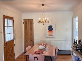 9332 Litzsinger Rd, Saint Louis, MO 63144