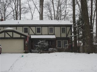17059 Partridge Dr, Strongsville, OH