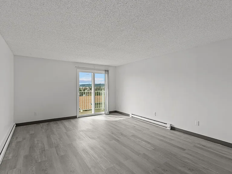 Cedar Green Apartments — Photo 30