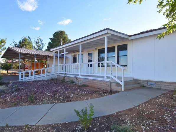 949 S Navajo Dr #2, Page, AZ 86040