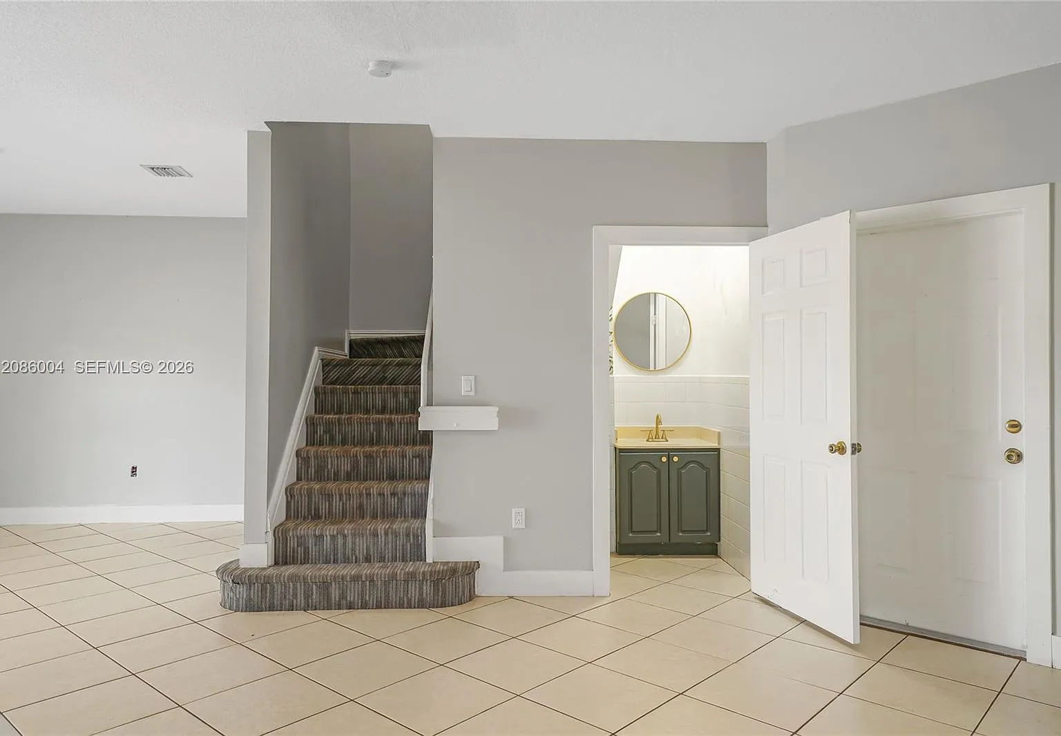 Cristal Villas Condo — Photo 4