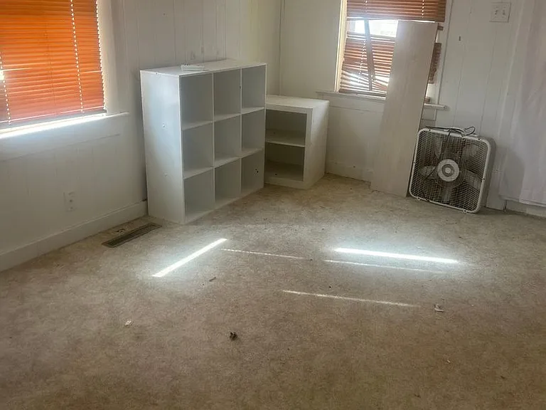 411 Stafford St — Photo 5