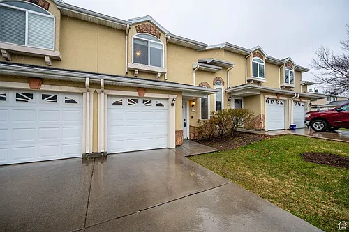 4727 W Mona Ln Photo 1