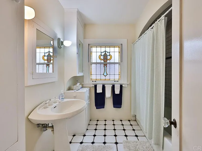 861 G Ave — Photo 19
