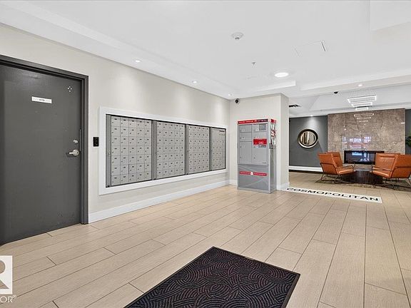3rd image of 10909 103rd Ave NW #1102