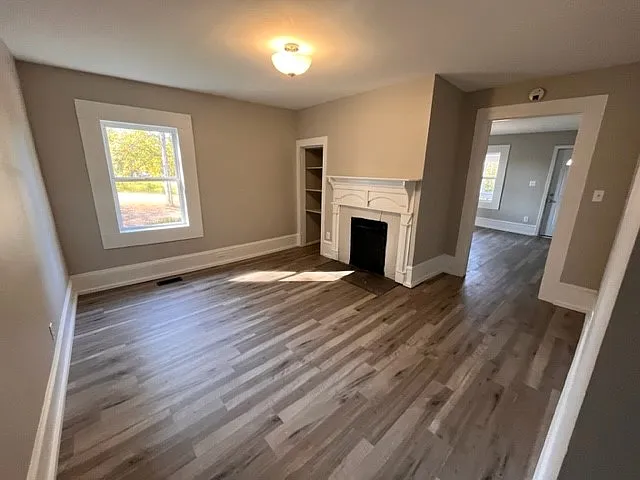 104 E B Ave — Photo 7