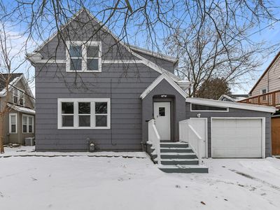 1014 Stuart St, Green Bay, WI, 54301