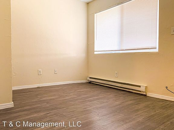 4th image of 429 Chama St SE #O