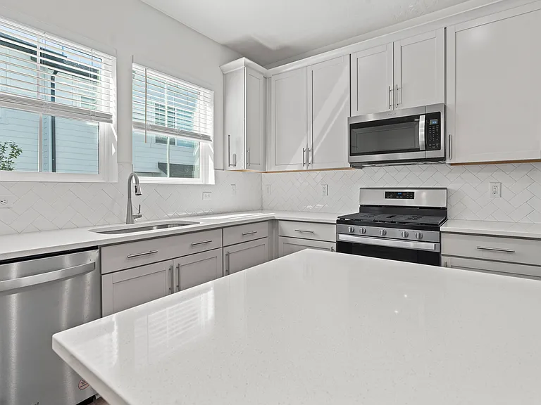 9361 Crowley Way — Photo 14