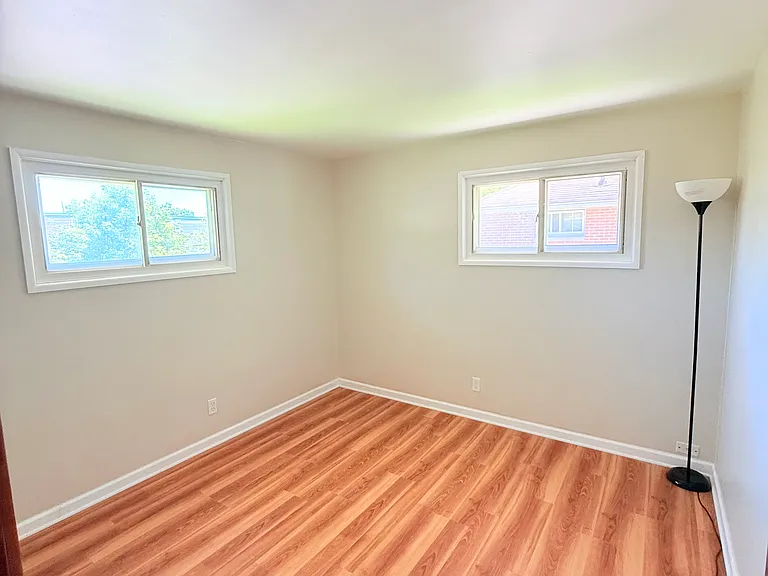 1917 Lancaster St #1917 — Photo 9