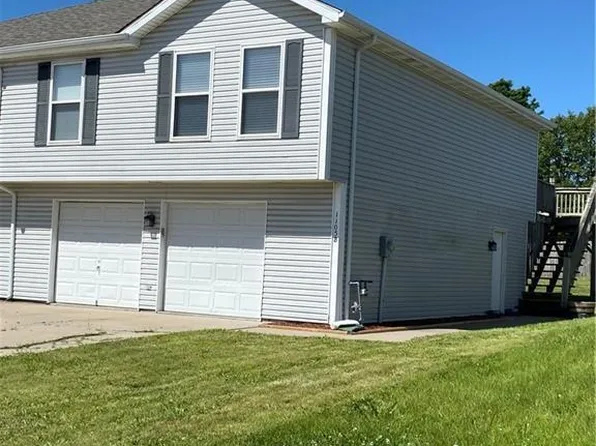 1105 Carriage Ln #B, Cameron, MO 64429