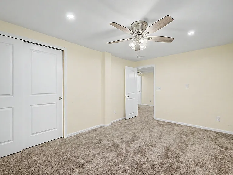 9917 Aftonwood St — Photo 13