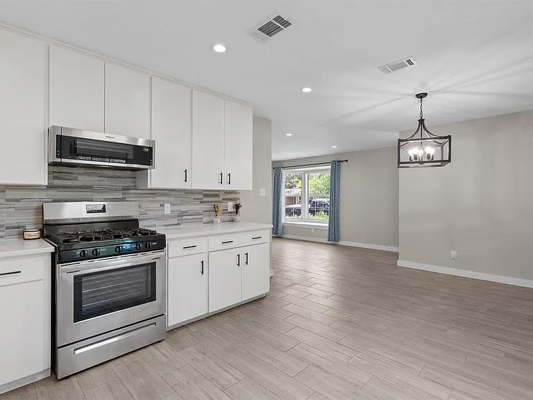 7707 Robalo Rd — Photo 11