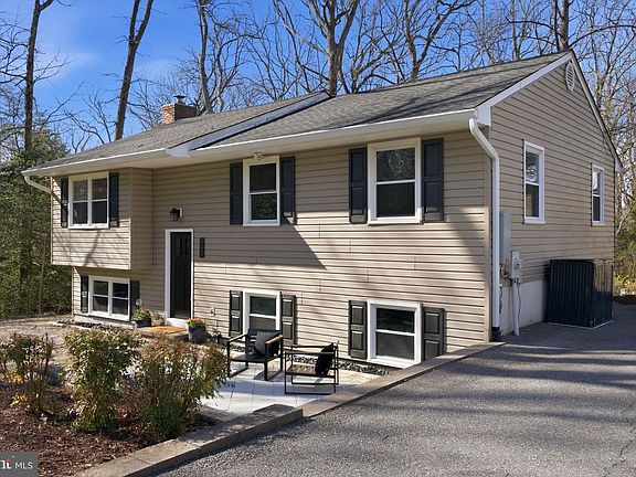 2nd image of 648 Echo Cove Dr