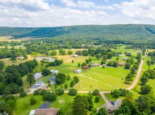 242 Mountain Meadow Rd, Hot Springs, AR 71913